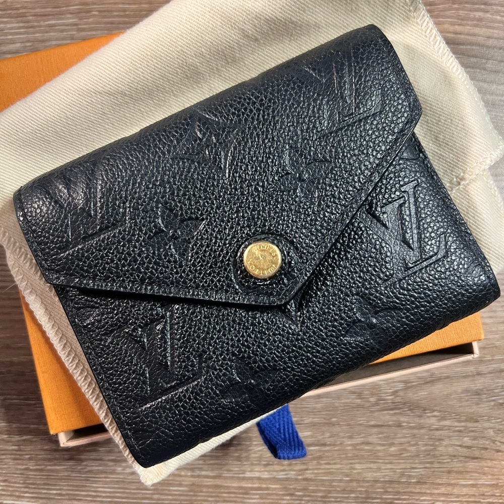 LV Authentic Victorine Wallet Empriente Leather